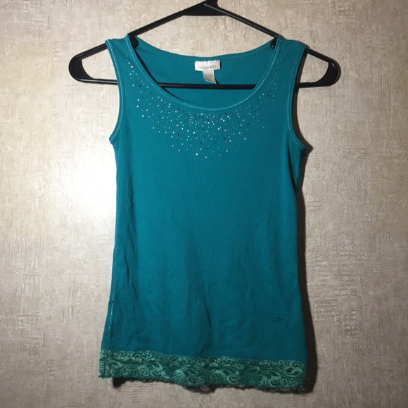 Tank - Picture 3 of 4